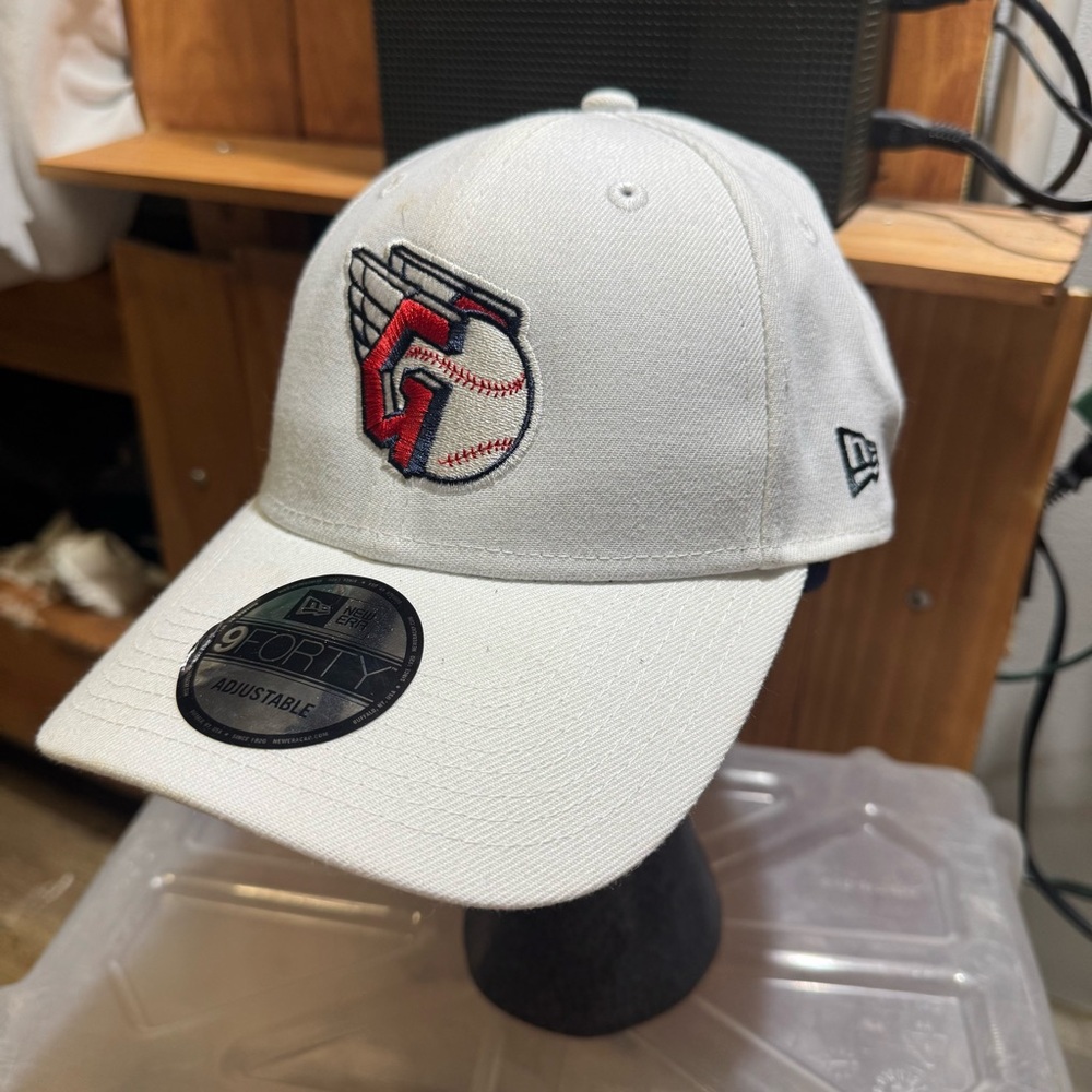 NWT Cleveland Gaurdians MLB‎ Hat